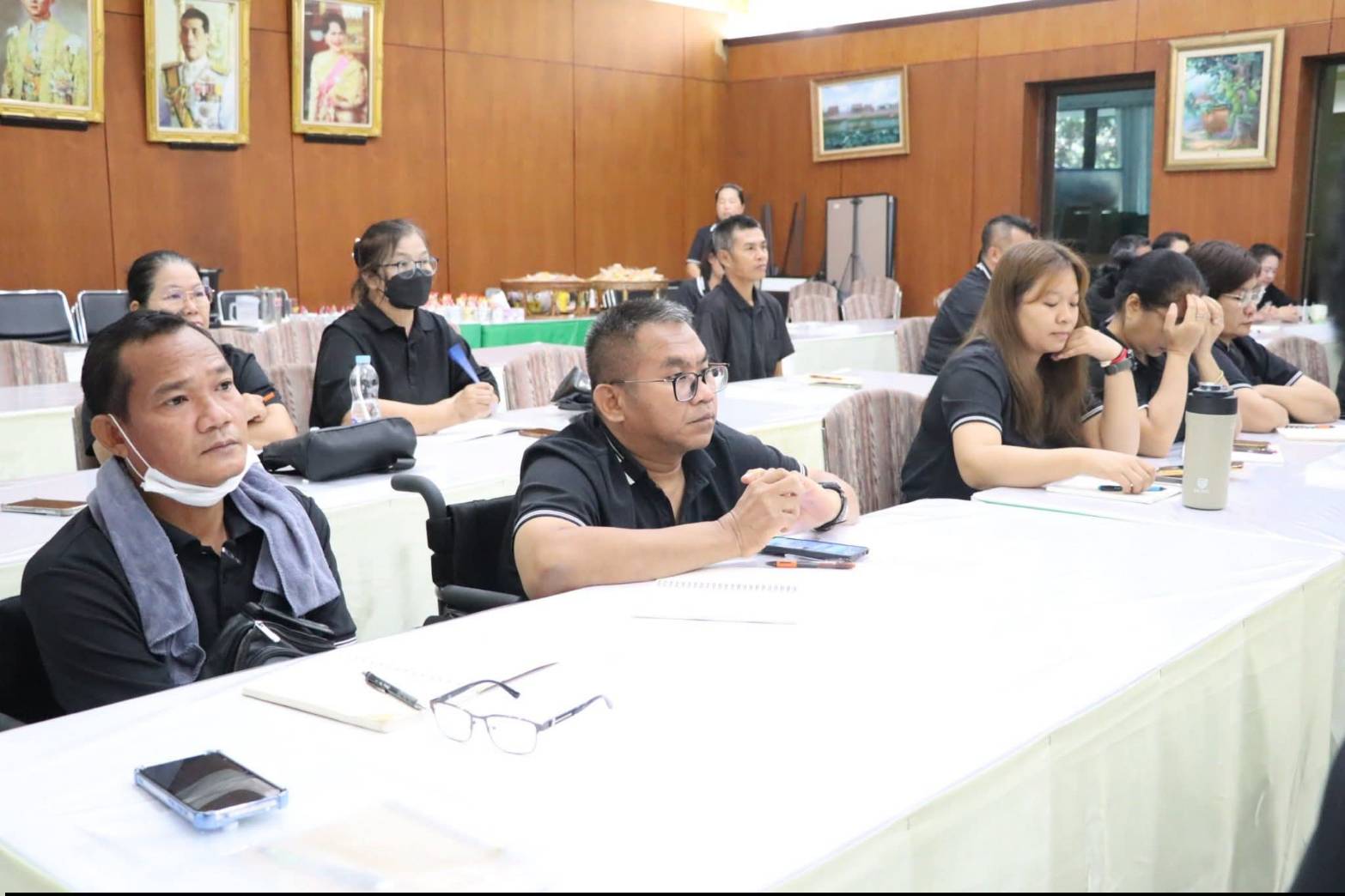 title - ผู้อำนวยการศูนย์ส่งเสริมและพัฒนาอาชีพเสริมนอกภาคการเกษตร เป็นประธานในพิธีปิดโครงการ 